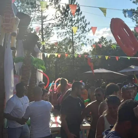 Camping - Piscine - Ef0aae *